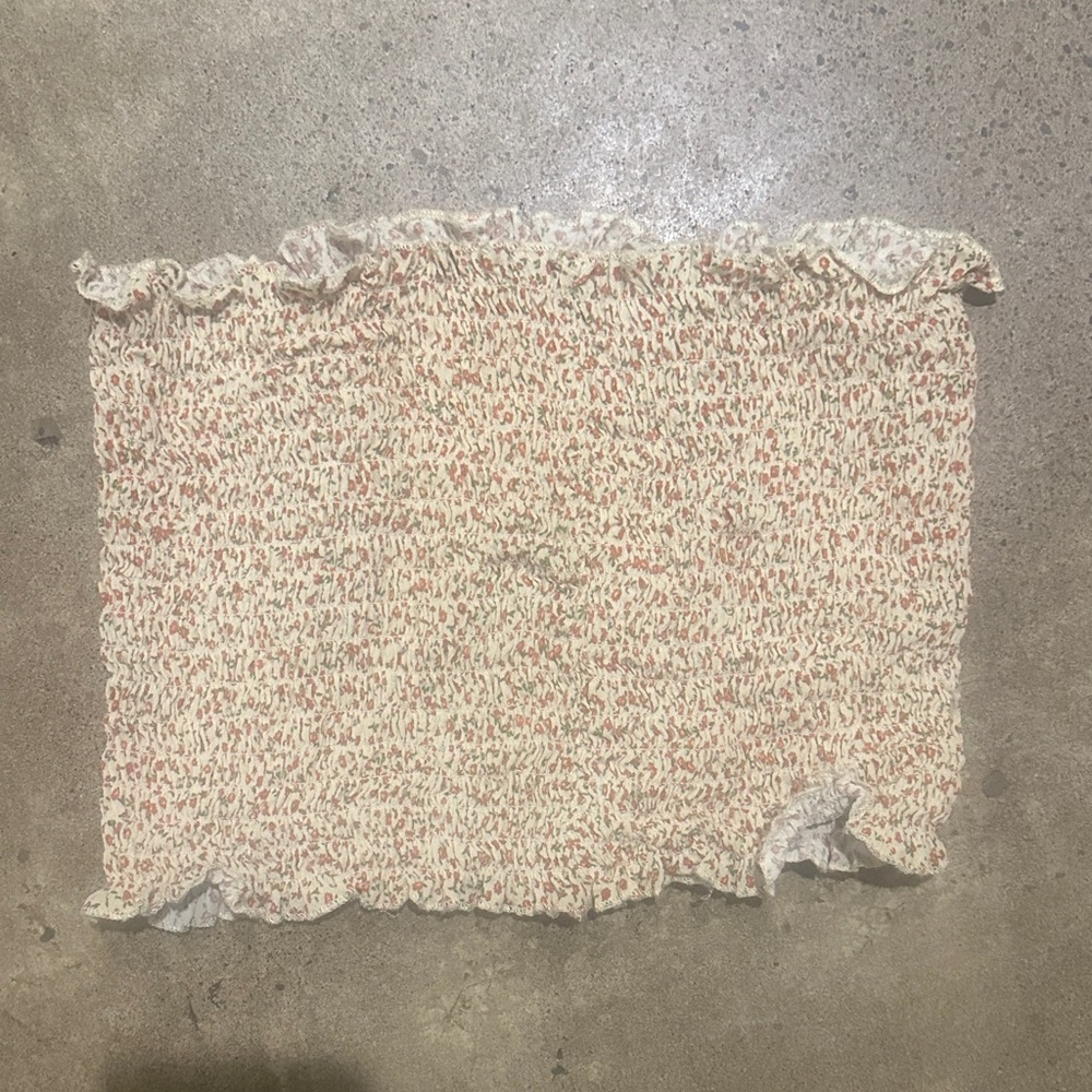 Brandy Melville Cream and Pink Crop Top